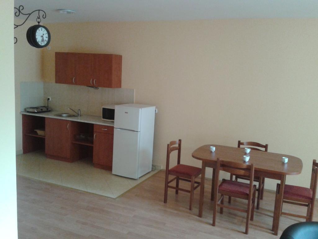 Kotany Apartman Harkány Exterior foto